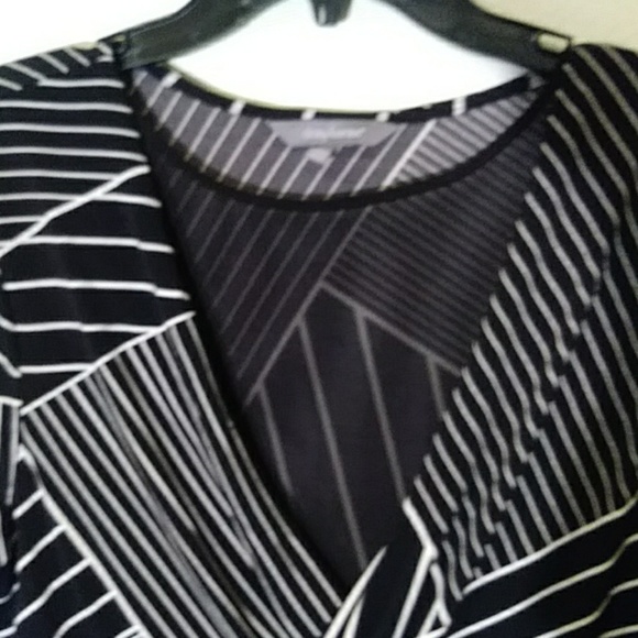 DAISY Fuentes Faux wrap black long sleeve tunic XL - Picture 2 of 8